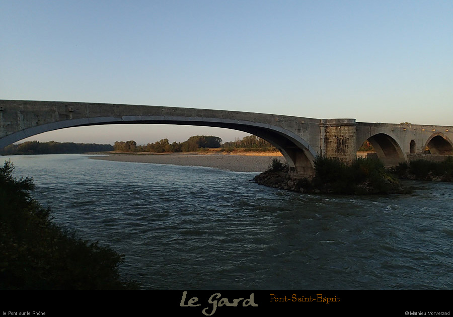 20131028_pontstesprit_ptmedievaldustesprit1