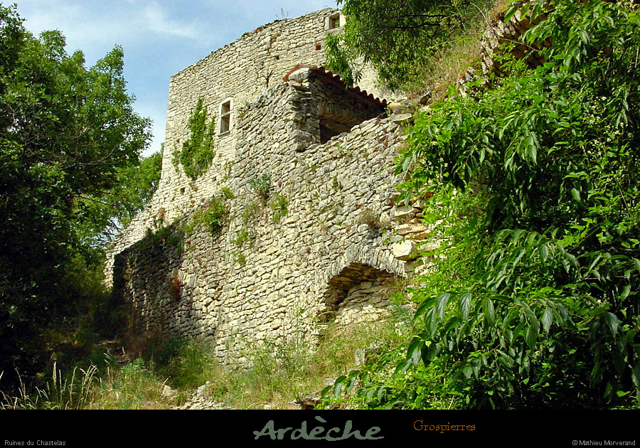 20010605_grospierres_ruinesduchastelas_1