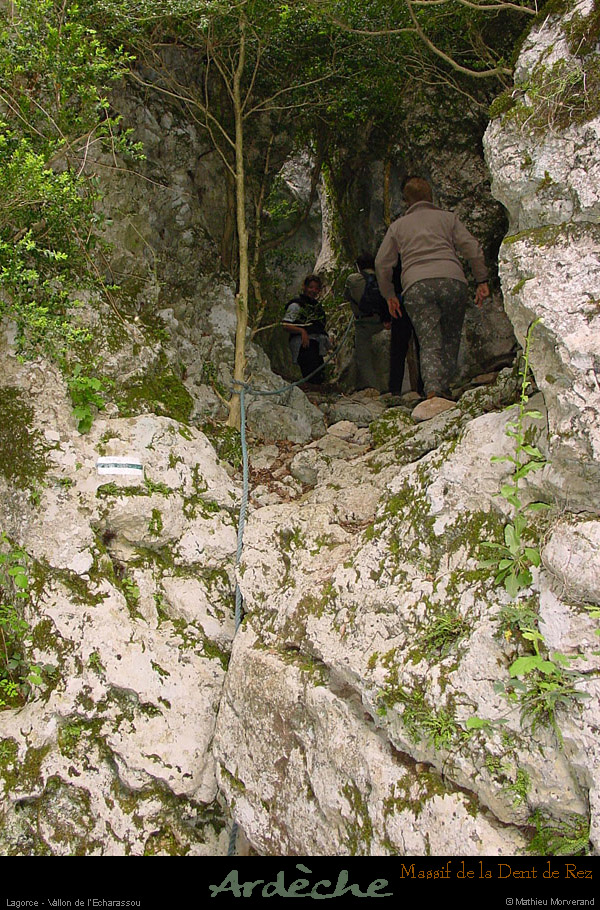 20020414_gorgesdelecharasson_sentier_2