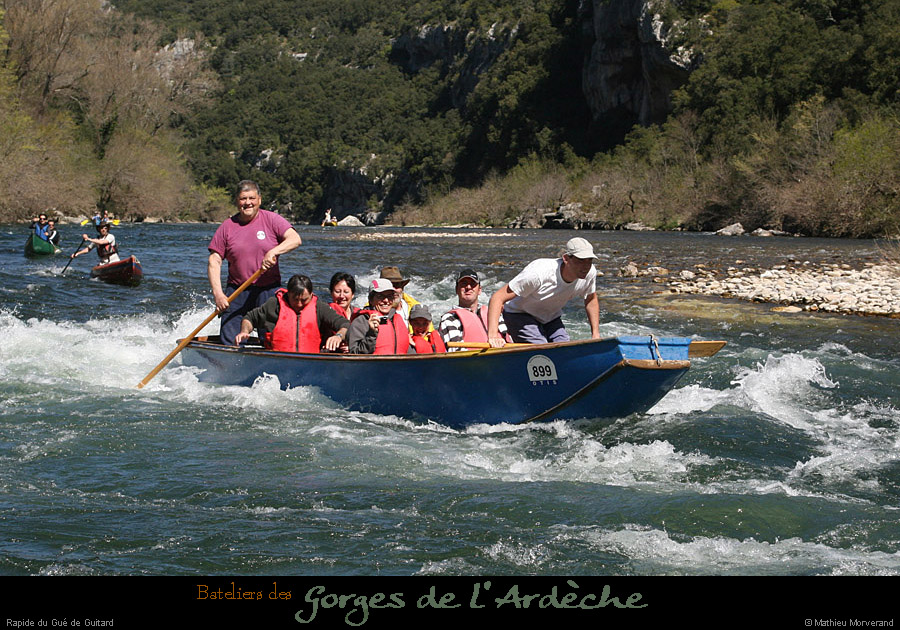 20130414_canoe_guedeguitardbateliers2