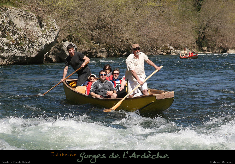 20130414_canoe_guedeguitardbateliers3