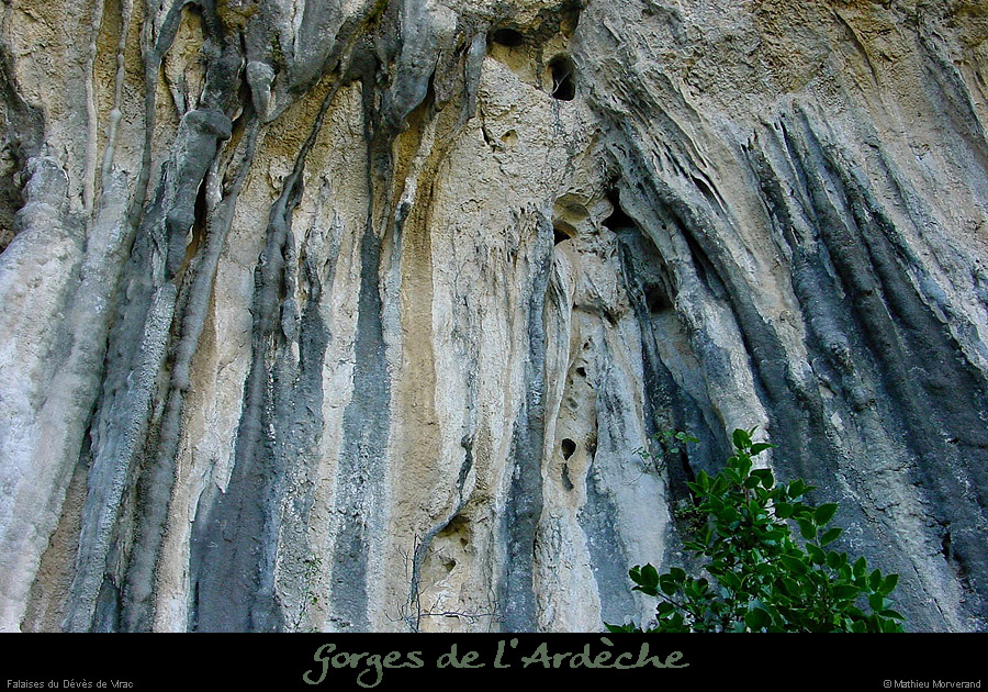20010721_devesvirac_falaises
