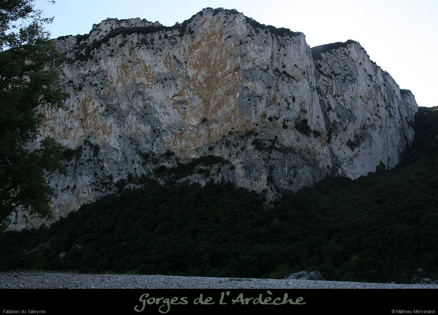 20120916_falaisesalayrondepuisav3eaux2
