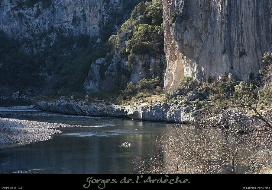 20071209_mouretour_falaise2