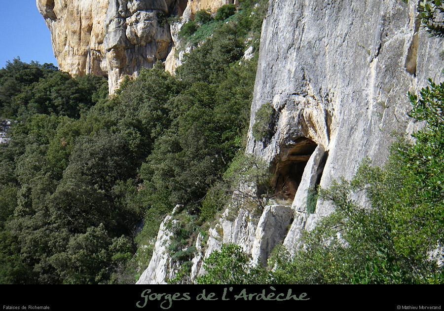 20080314_ssbaumesobscuresfalaise4