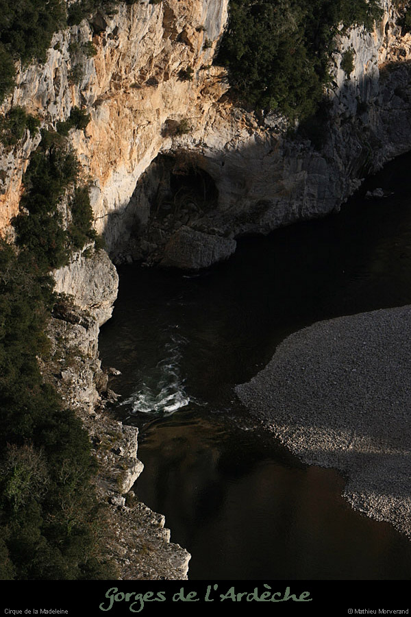 20111229_cirquedelamadeleine_entreegrotte6