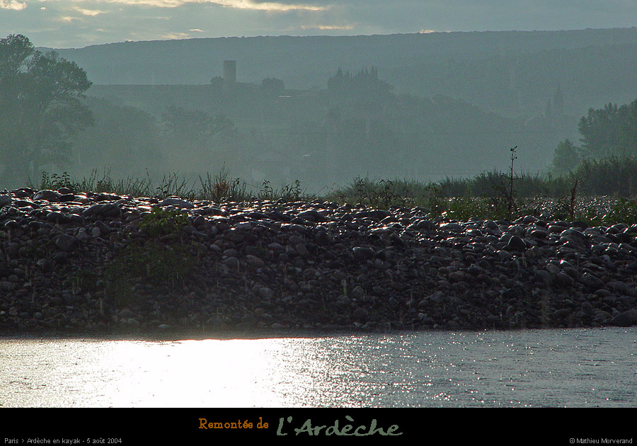 20040805_ardechevuesuraigueze5