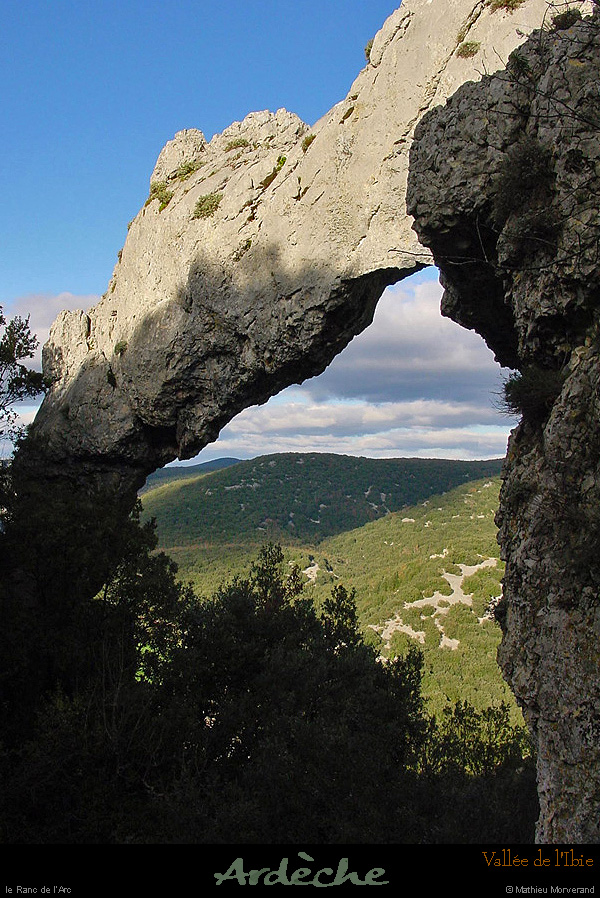 20021130_archedurancdelarcvparlesw_15
