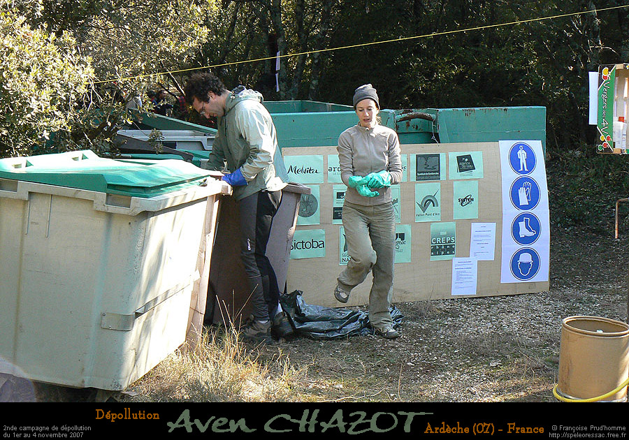 chazot0711_surf08fp
