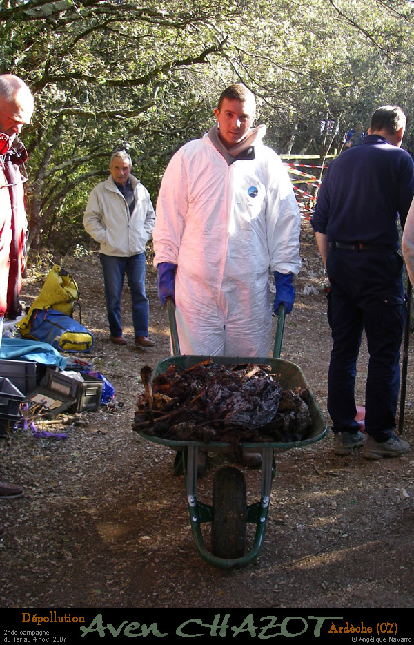 chazot0711_tria03an