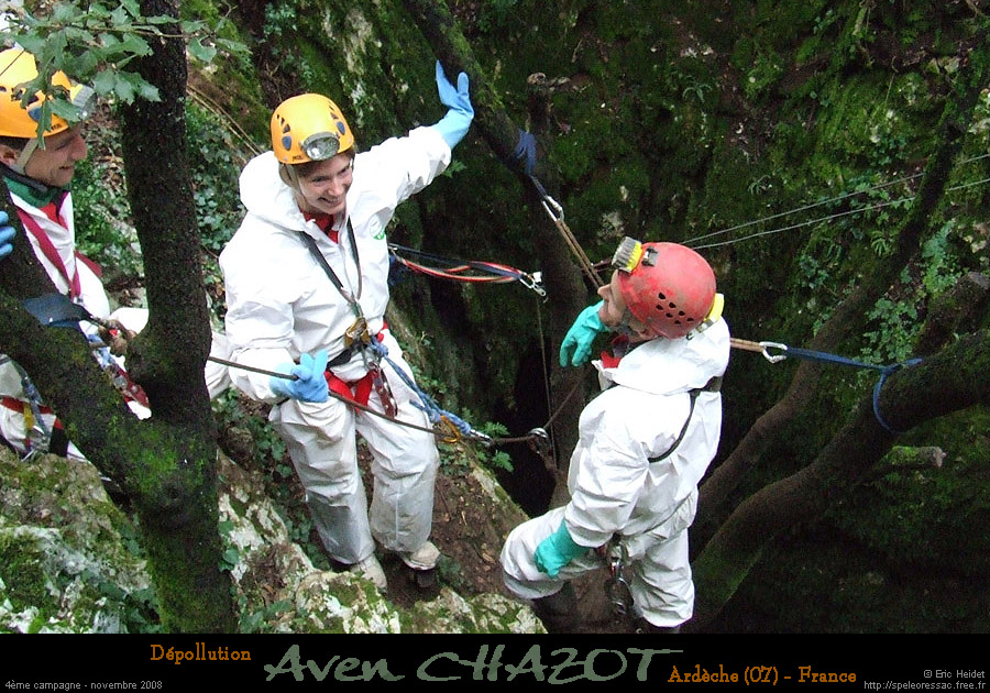 chazot0811_ptu03eh