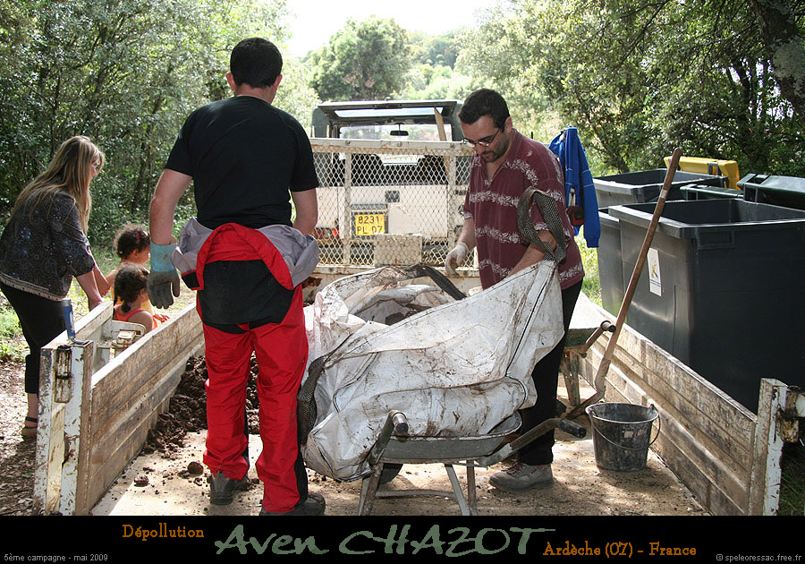 chazot0905_tri14rc