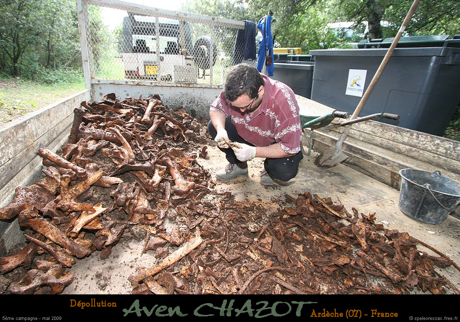 chazot0905_tri18rc