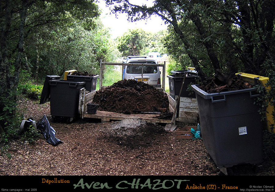 chazot0905_tri25nc