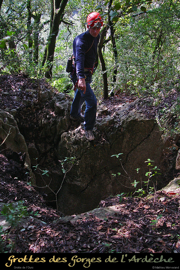 20041030_grottedel'ours_entreesuperieure2