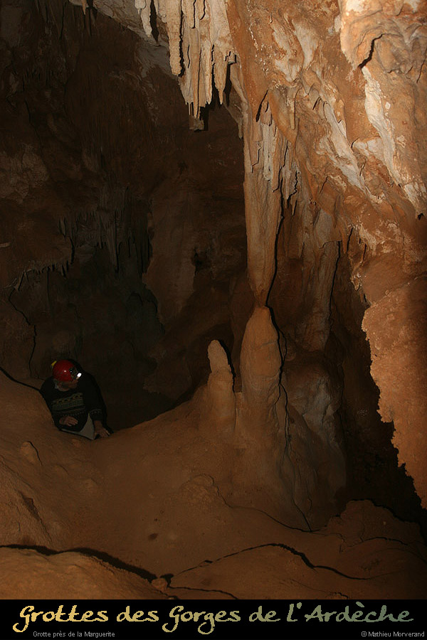 20100404_valaurievireint_grotte05