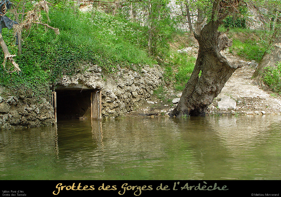 20030424_grottedestunnels_tunnel_entree