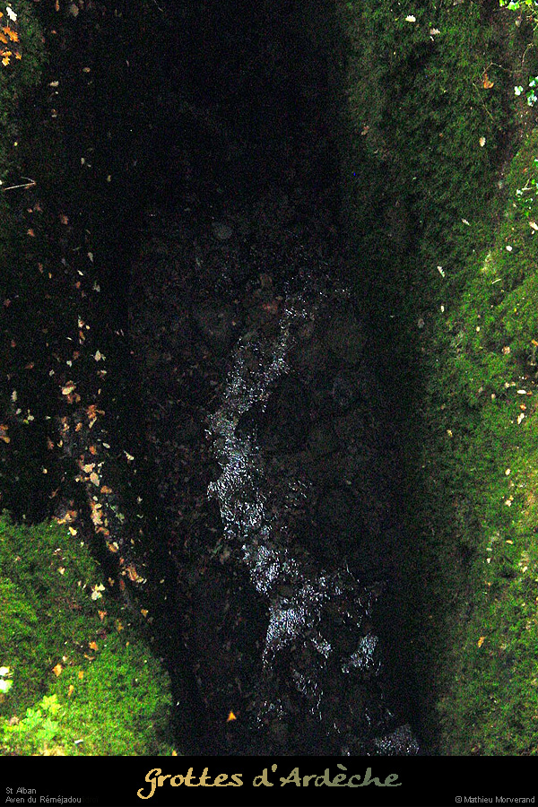 20010825_avenduremejadou_fond_1