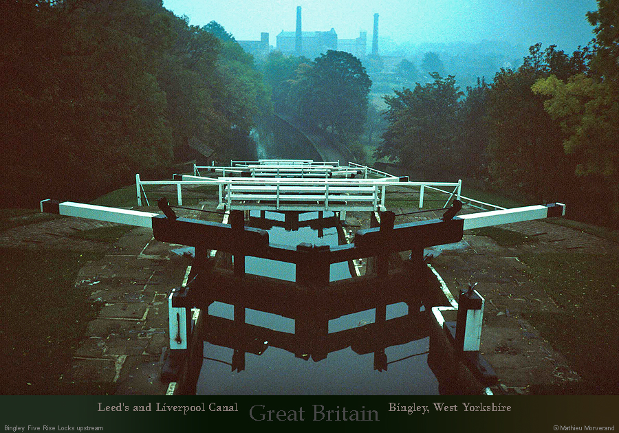 19901013_01_bingleyfiveriselocksup