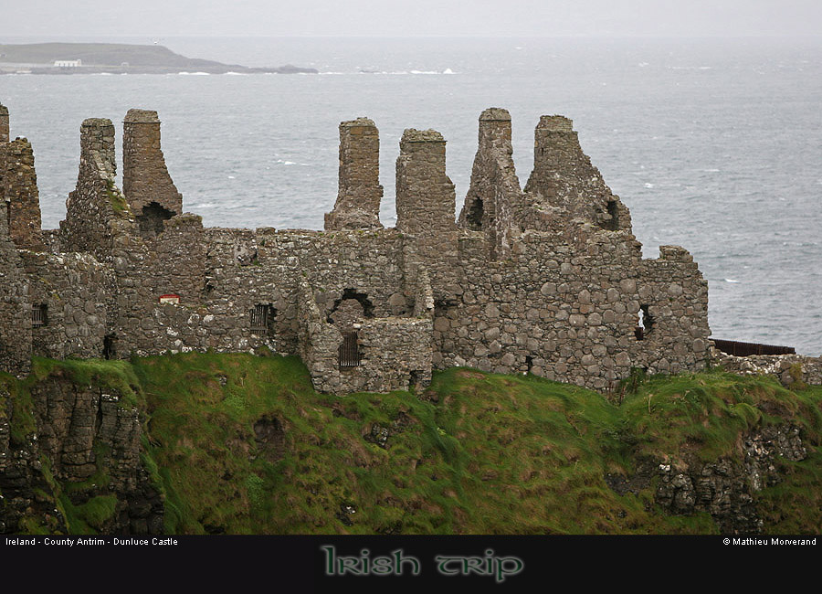 dunlucecastle06