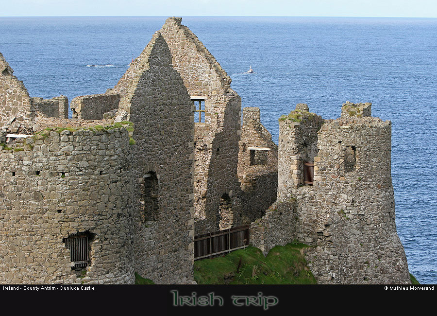 dunlucecastle07