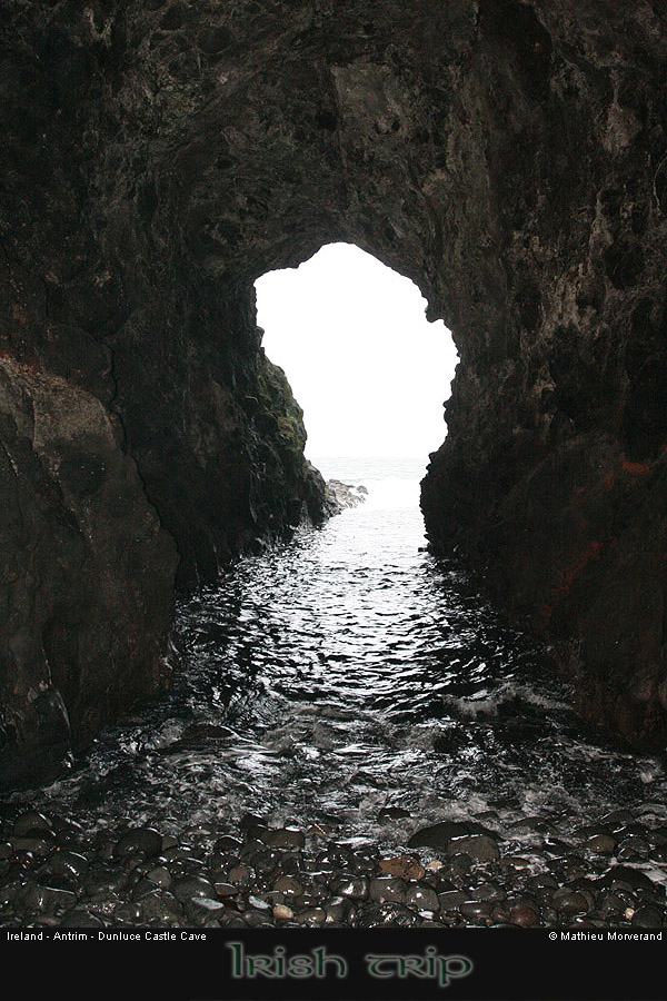 dunlucecastlecave02