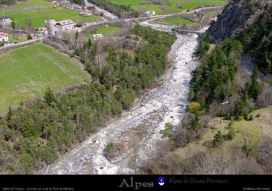 20010411_ubaye_exinfran_haut_de_clocher_meolans_3